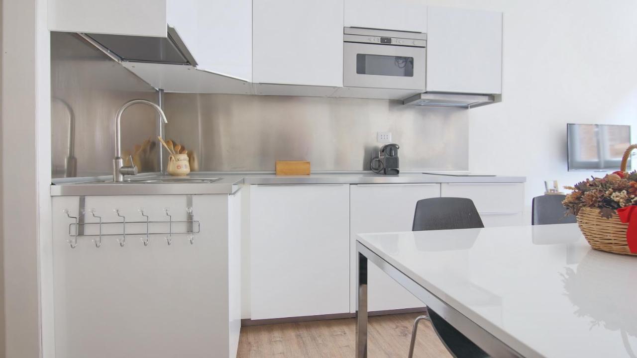 Italianway - Vitani 30 Como Exterior photo